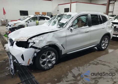 2024 BMW X3 xDrive30I z USA, uszkodzony, nr VIN WBX57DP00RN256642